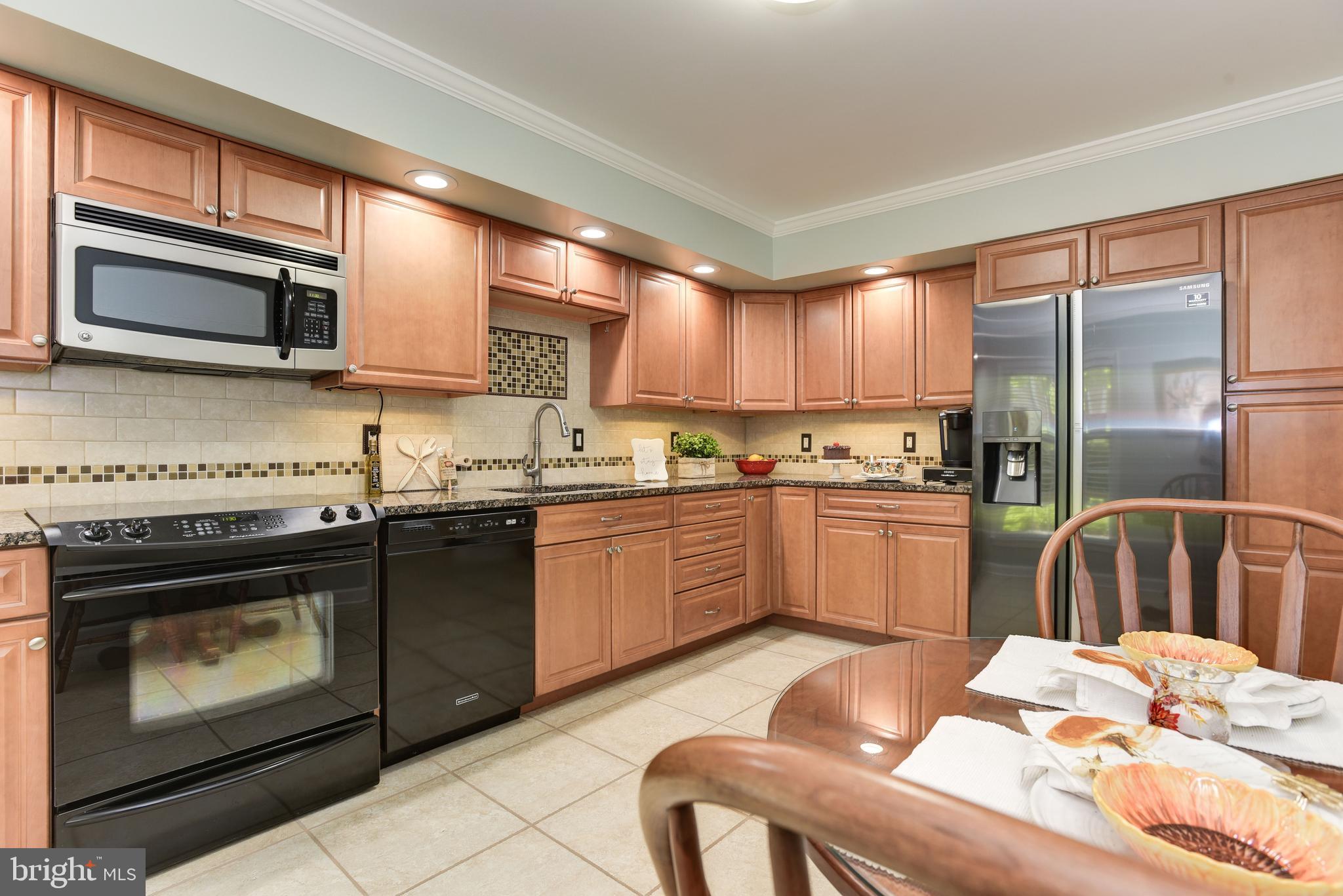 10918 WICKSHIRE WAY Unit: D-4