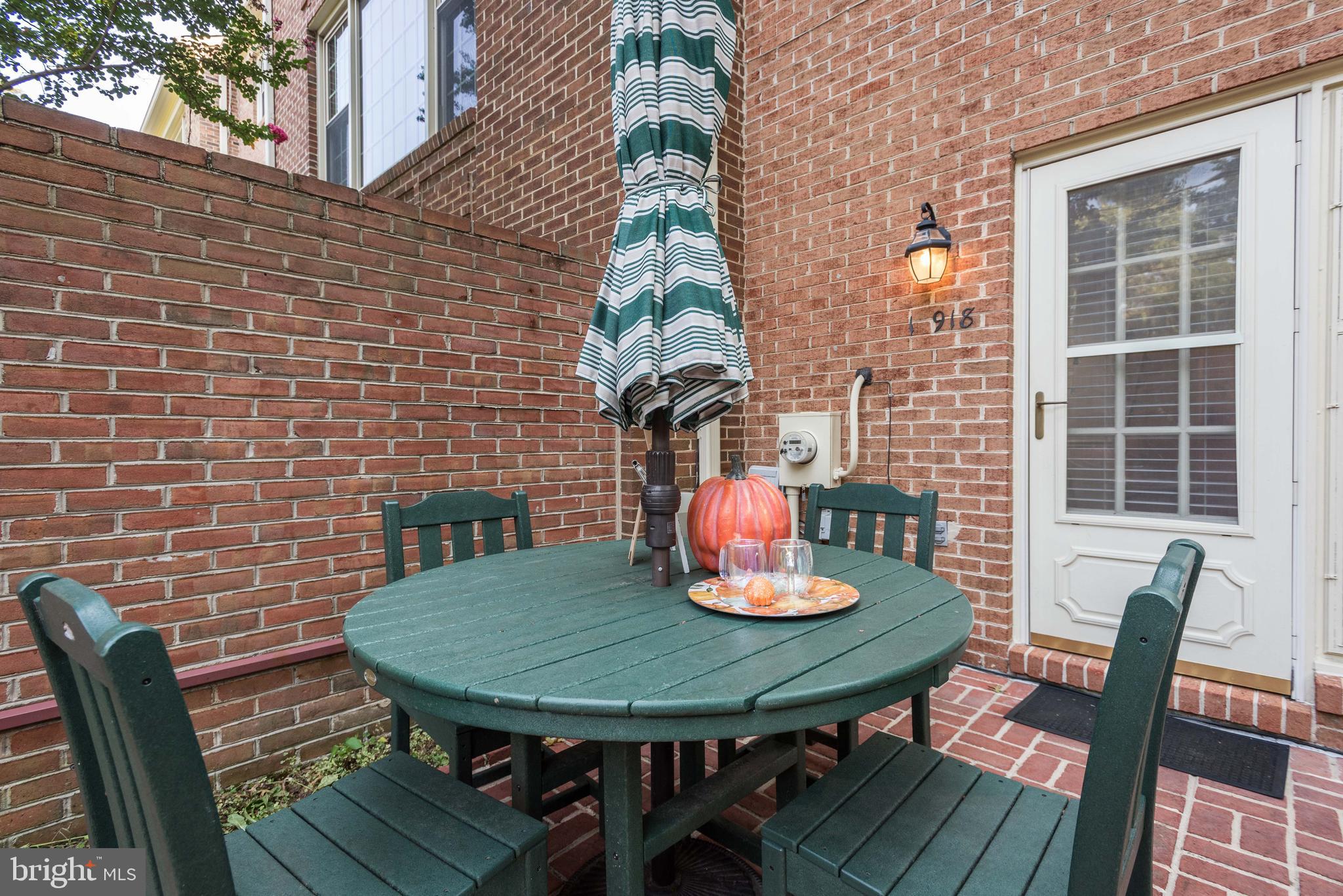 10918 WICKSHIRE WAY Unit: D-4