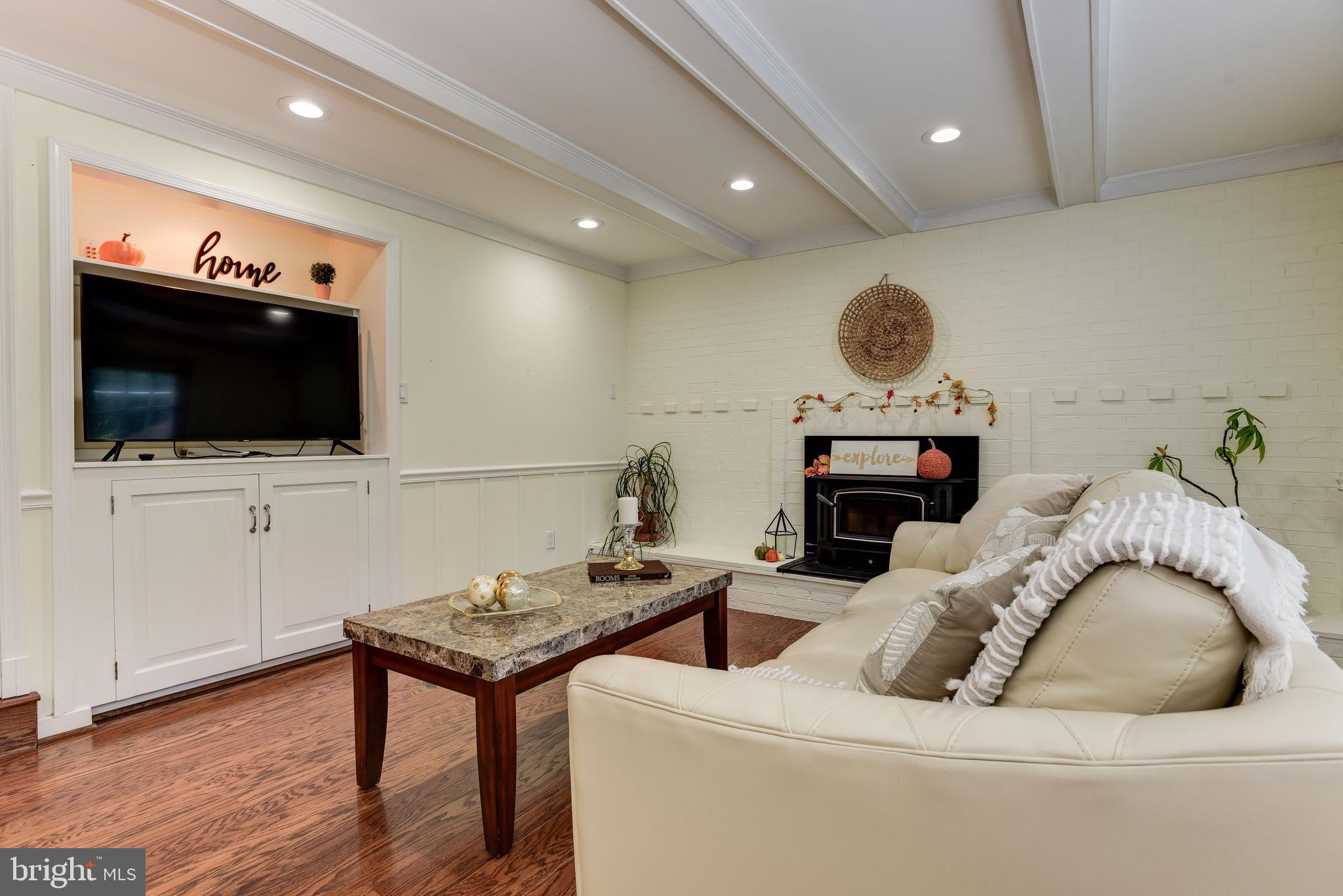 10918 WICKSHIRE WAY Unit: D-4