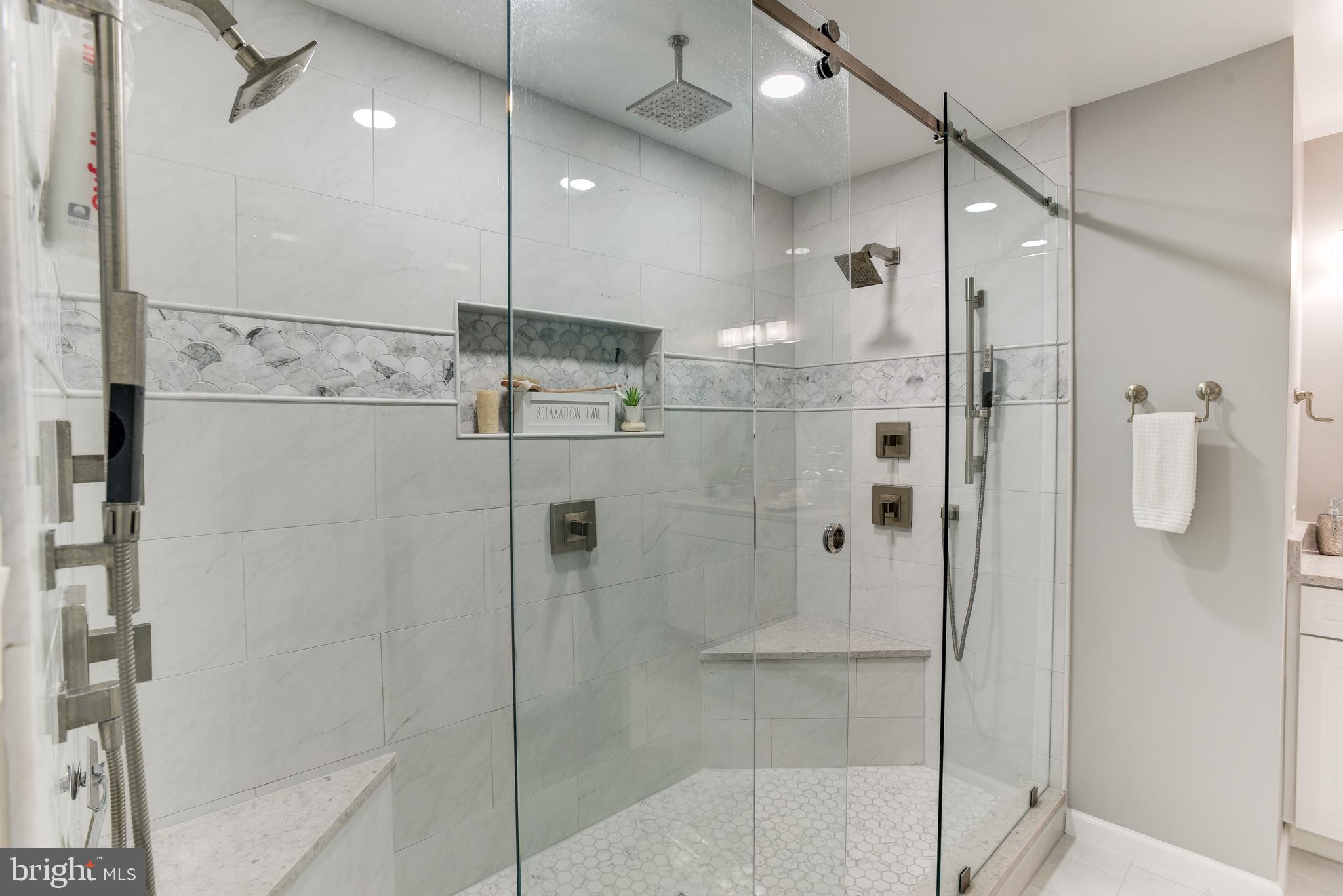 10918 WICKSHIRE WAY Unit: D-4