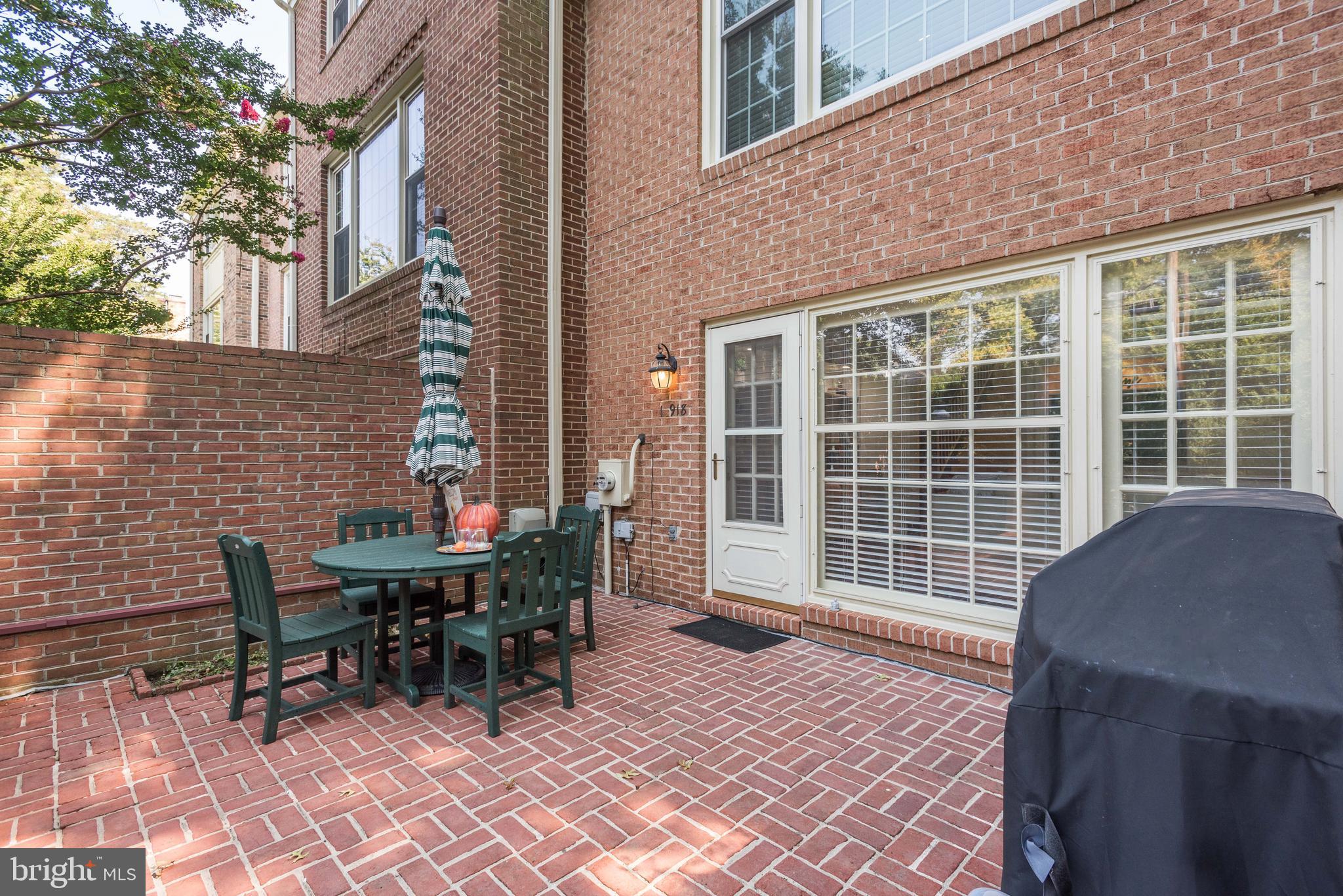 10918 WICKSHIRE WAY Unit: D-4