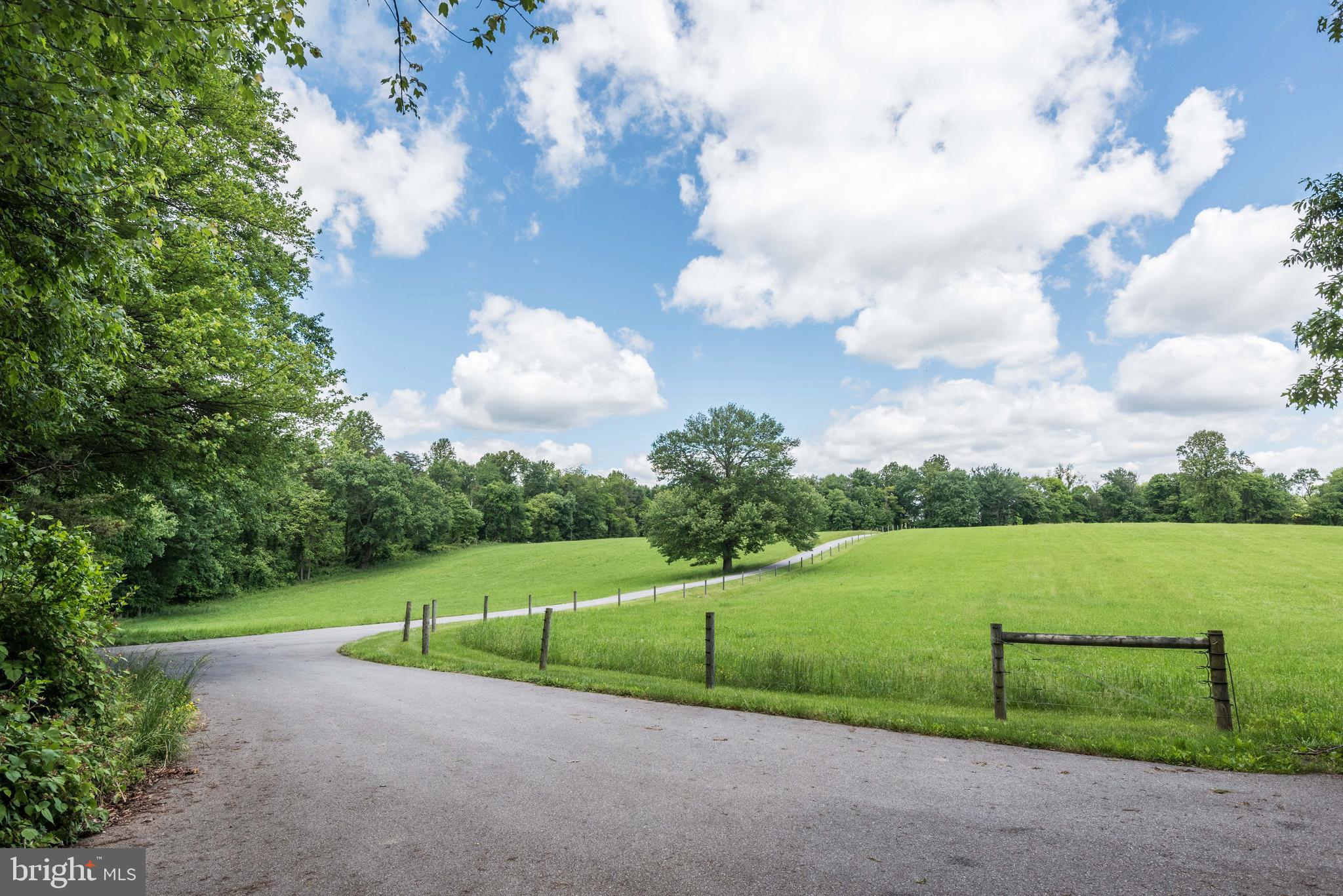 16120 Barnesville Rd