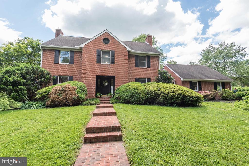 16120 Barnesville Rd