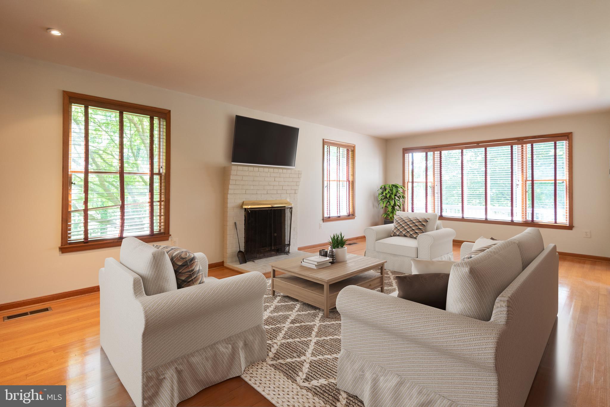 16120 Barnesville Rd