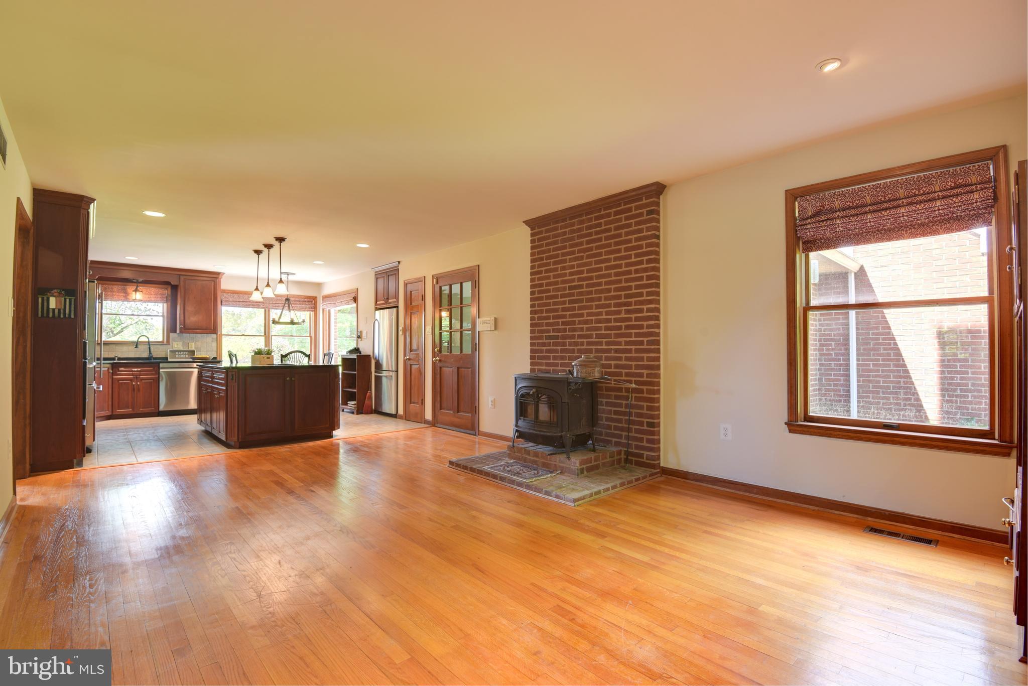 16120 Barnesville Rd
