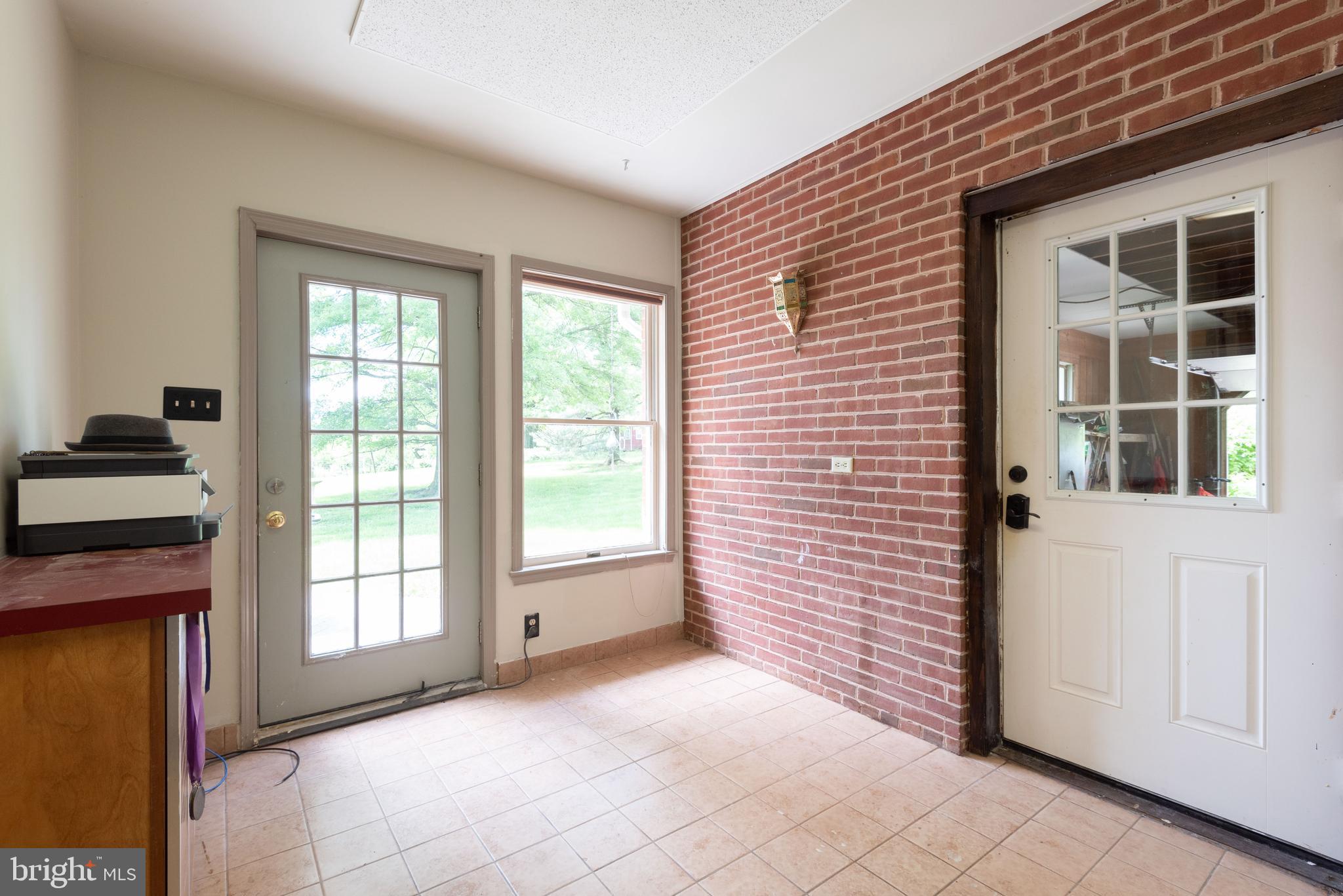 16120 Barnesville Rd