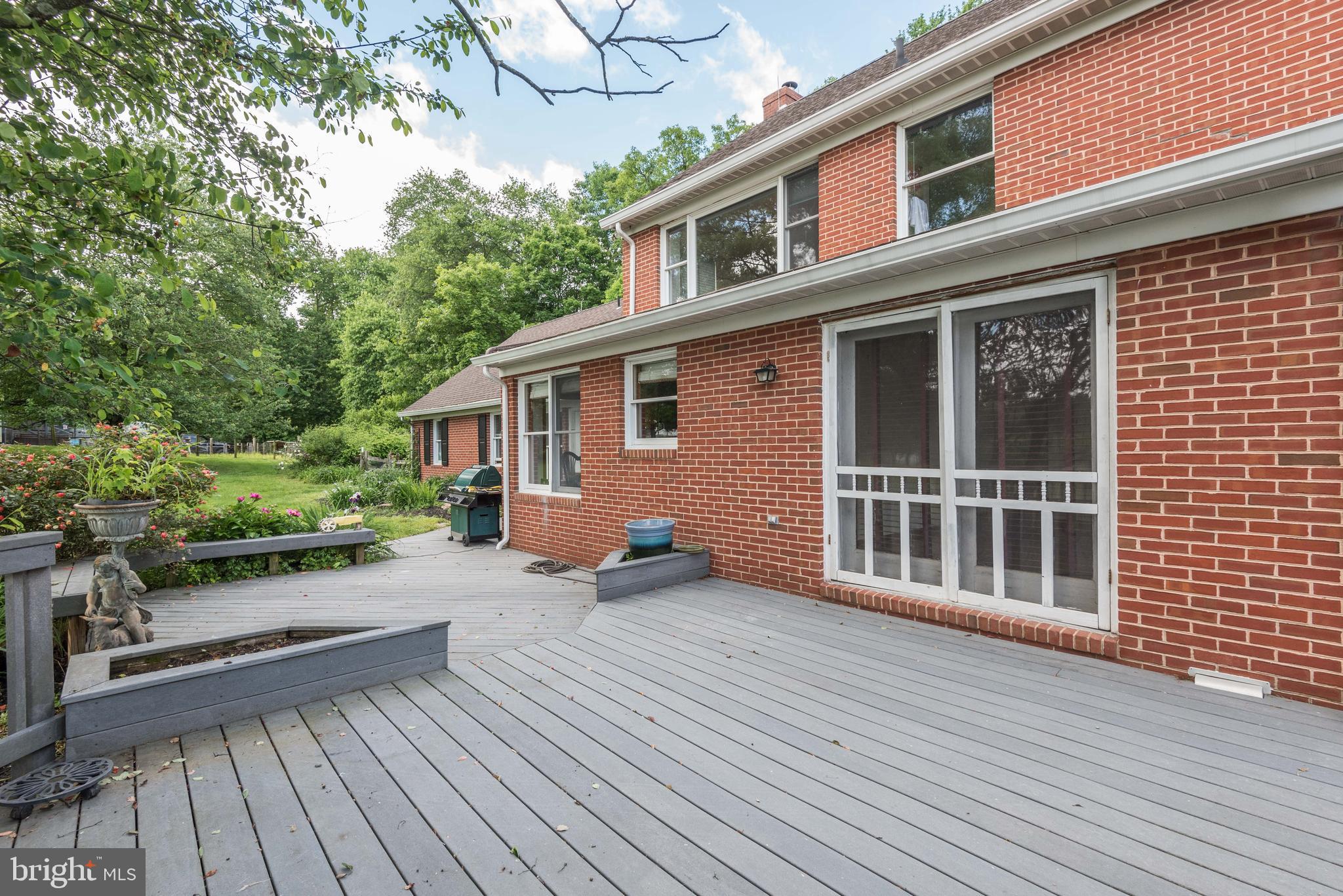 16120 Barnesville Rd