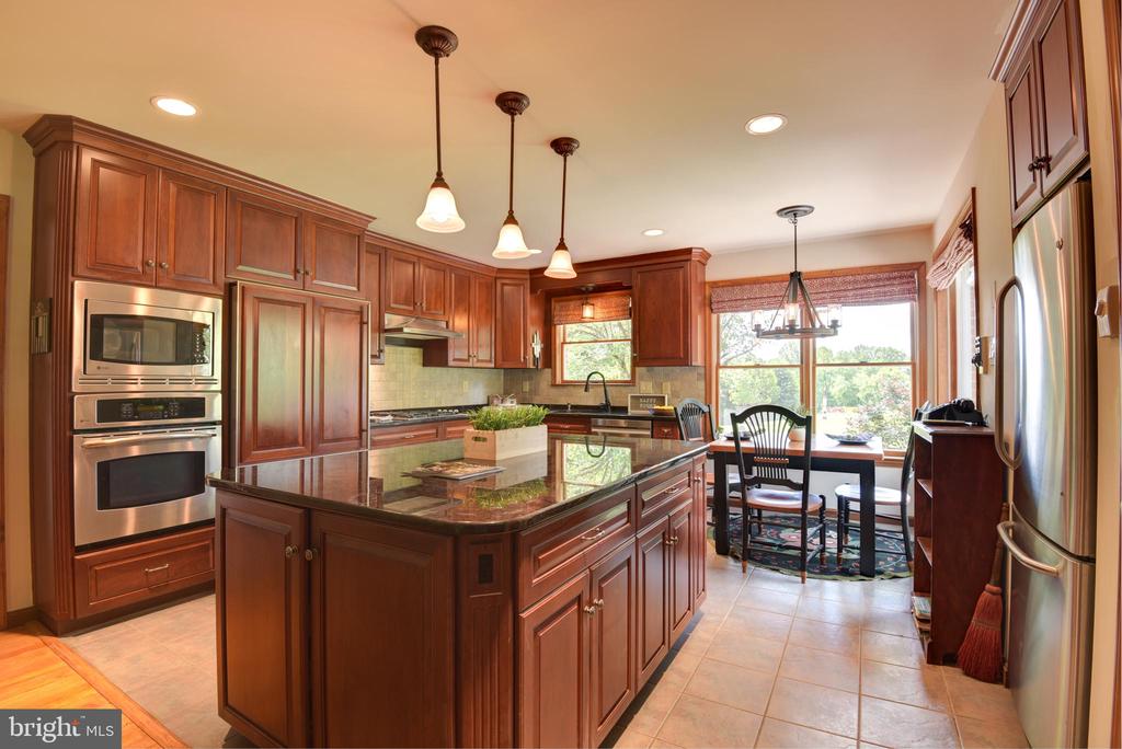 16120 Barnesville Rd