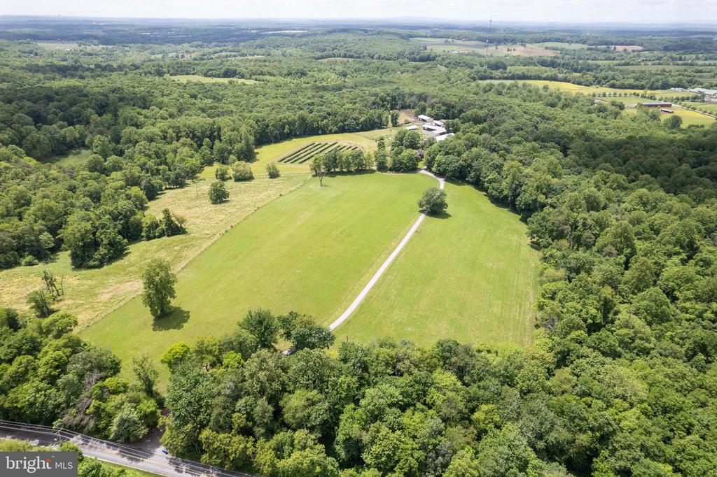 16120 Barnesville Rd