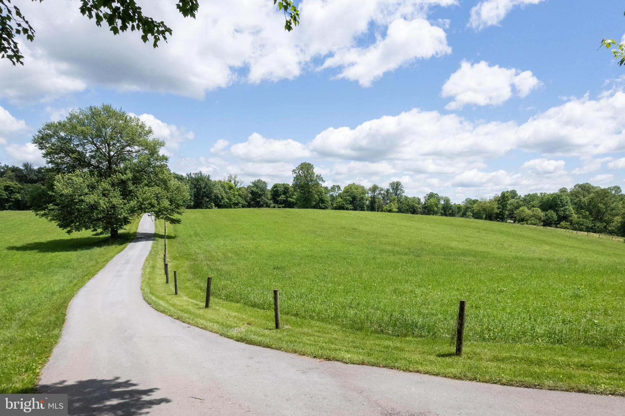 16120 Barnesville Rd