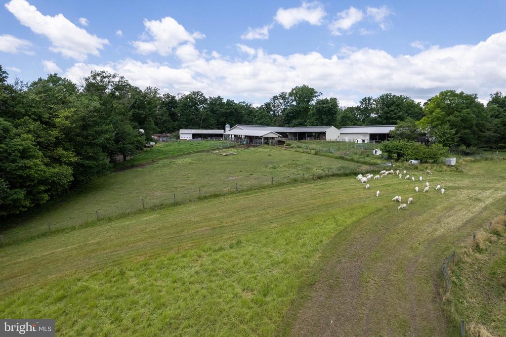 16120 Barnesville Rd