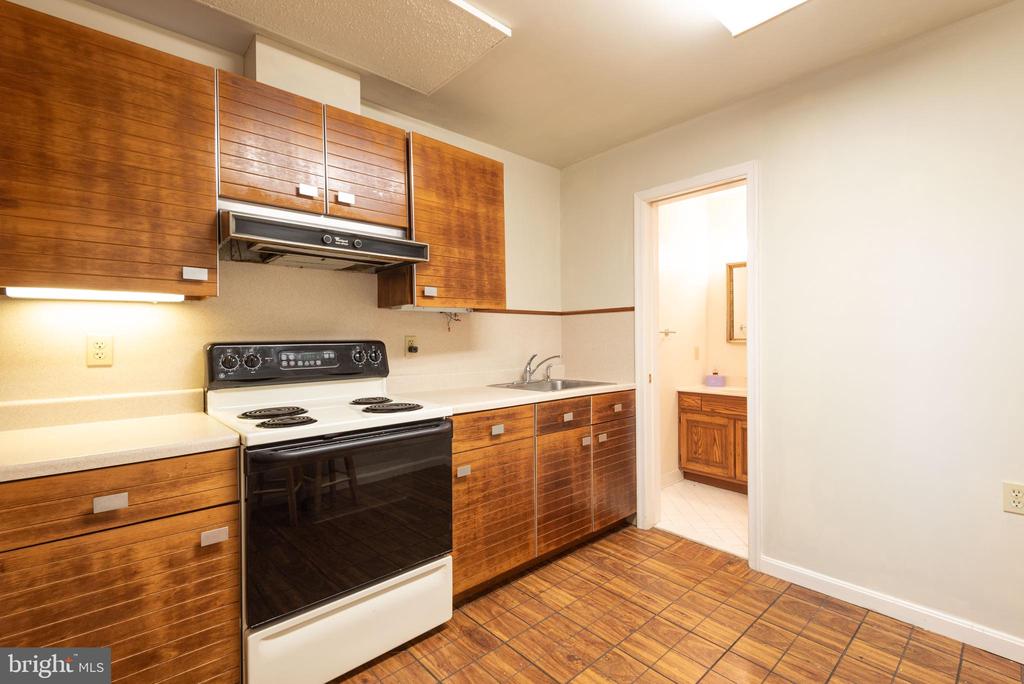 16120 Barnesville Rd