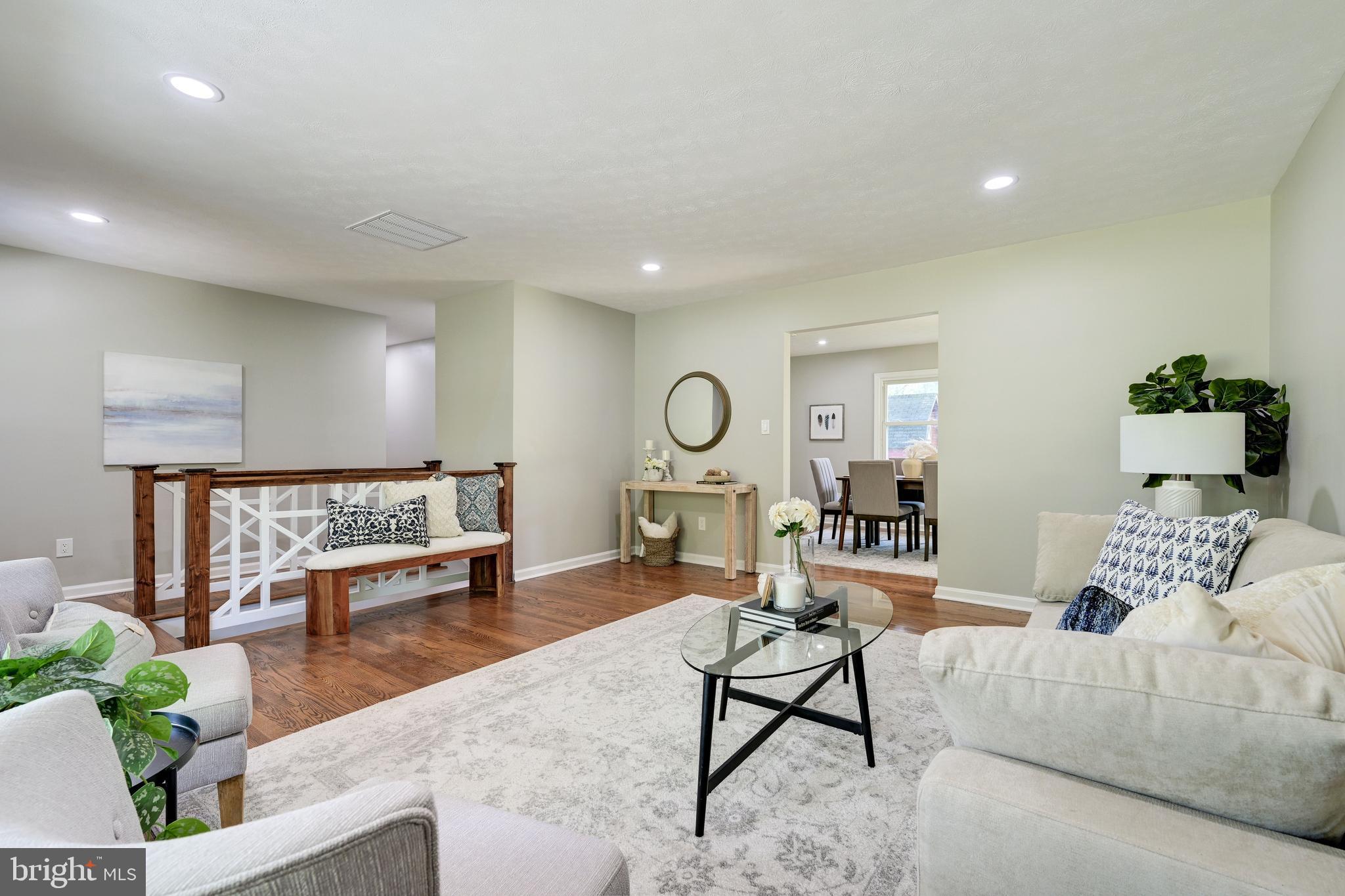 24913 Silver Crest Dr