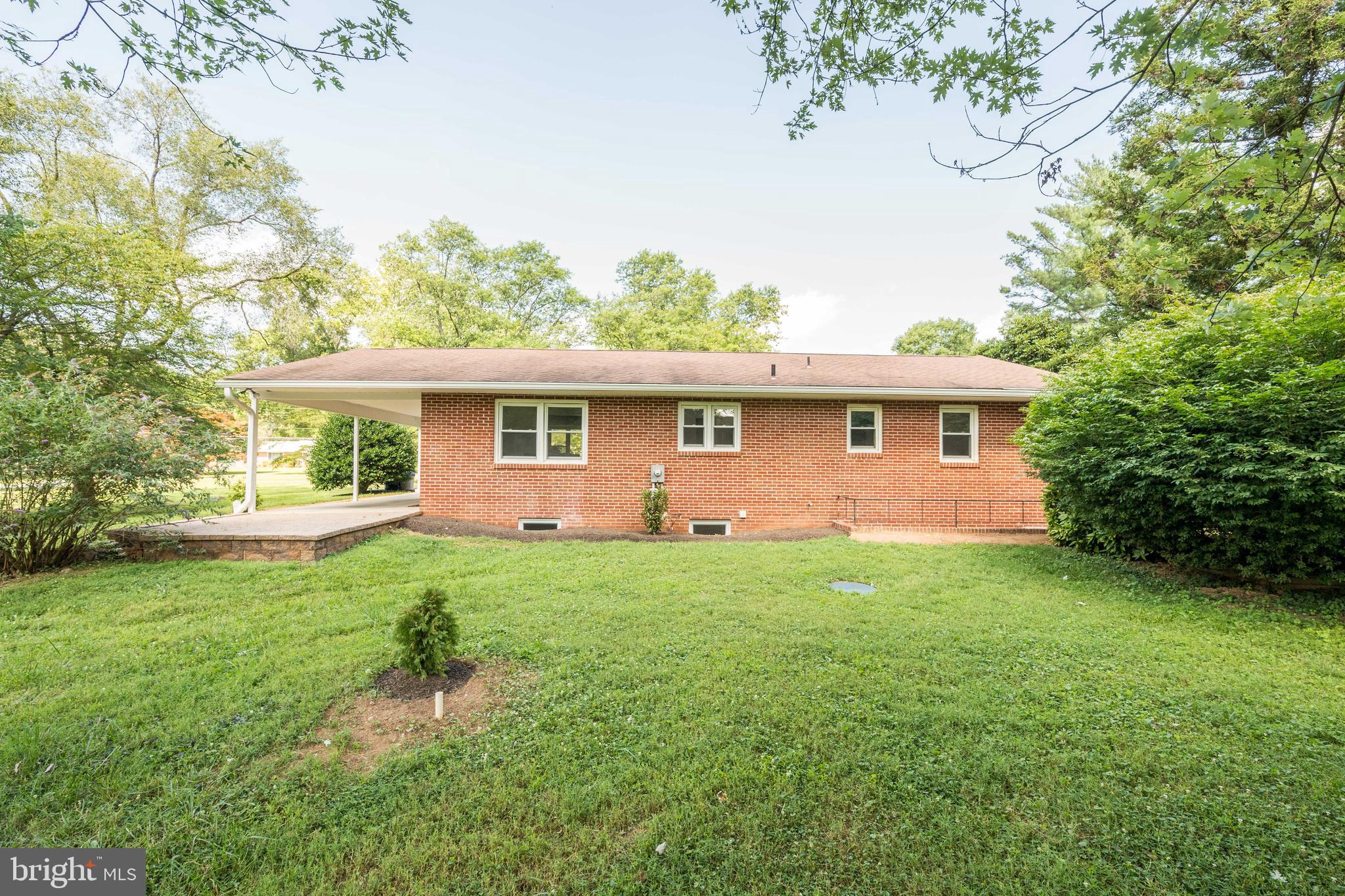 24913 Silver Crest Dr