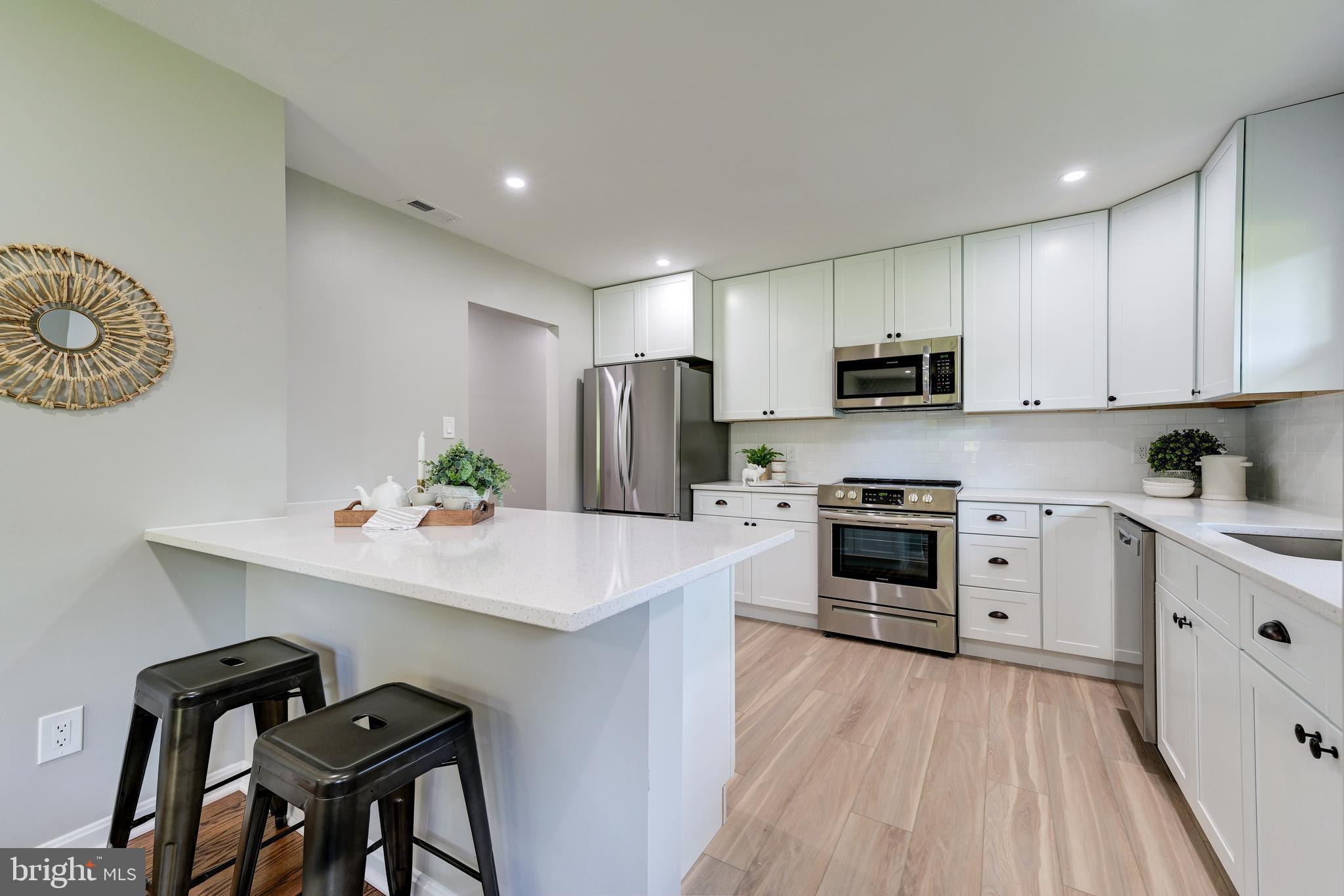 24913 Silver Crest Dr