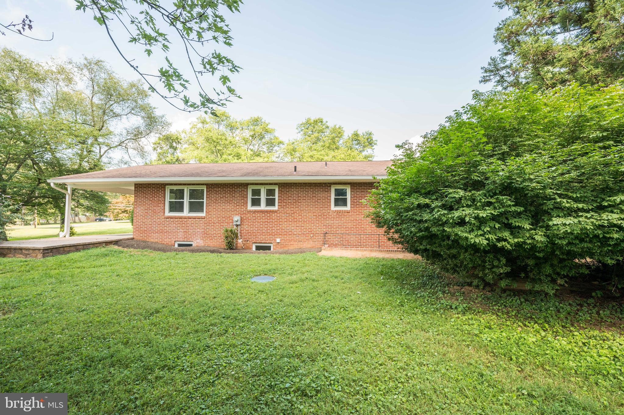 24913 Silver Crest Dr