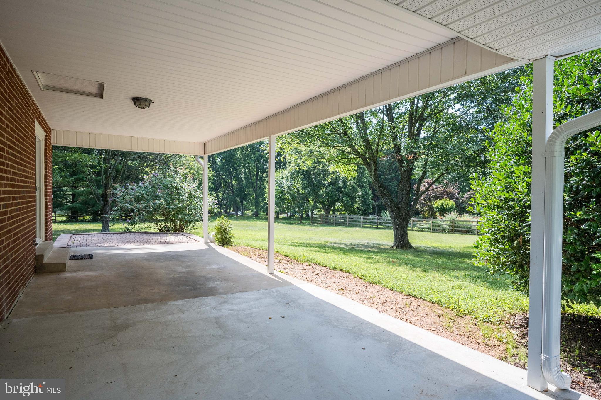 24913 Silver Crest Dr