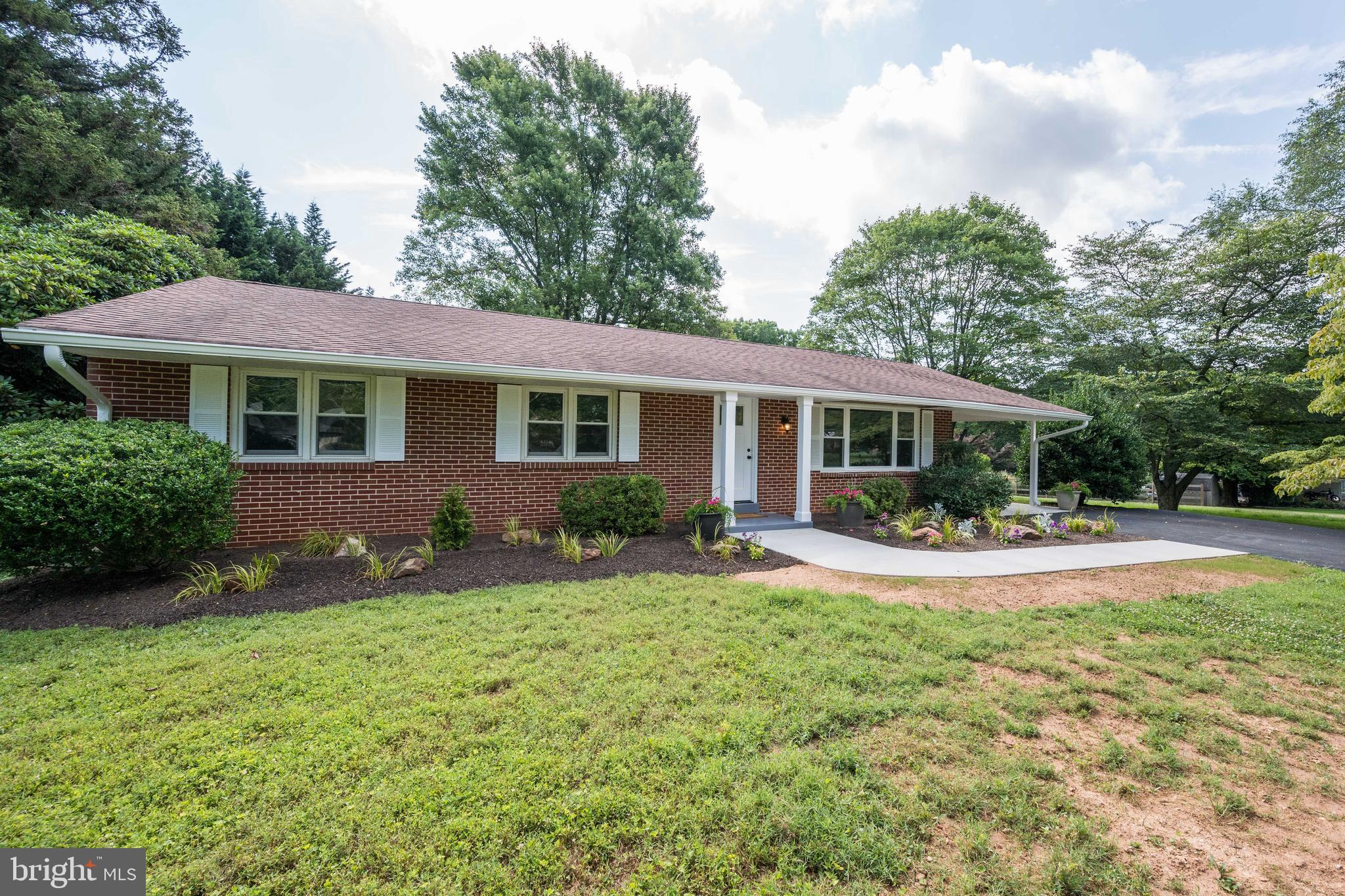 24913 Silver Crest Dr