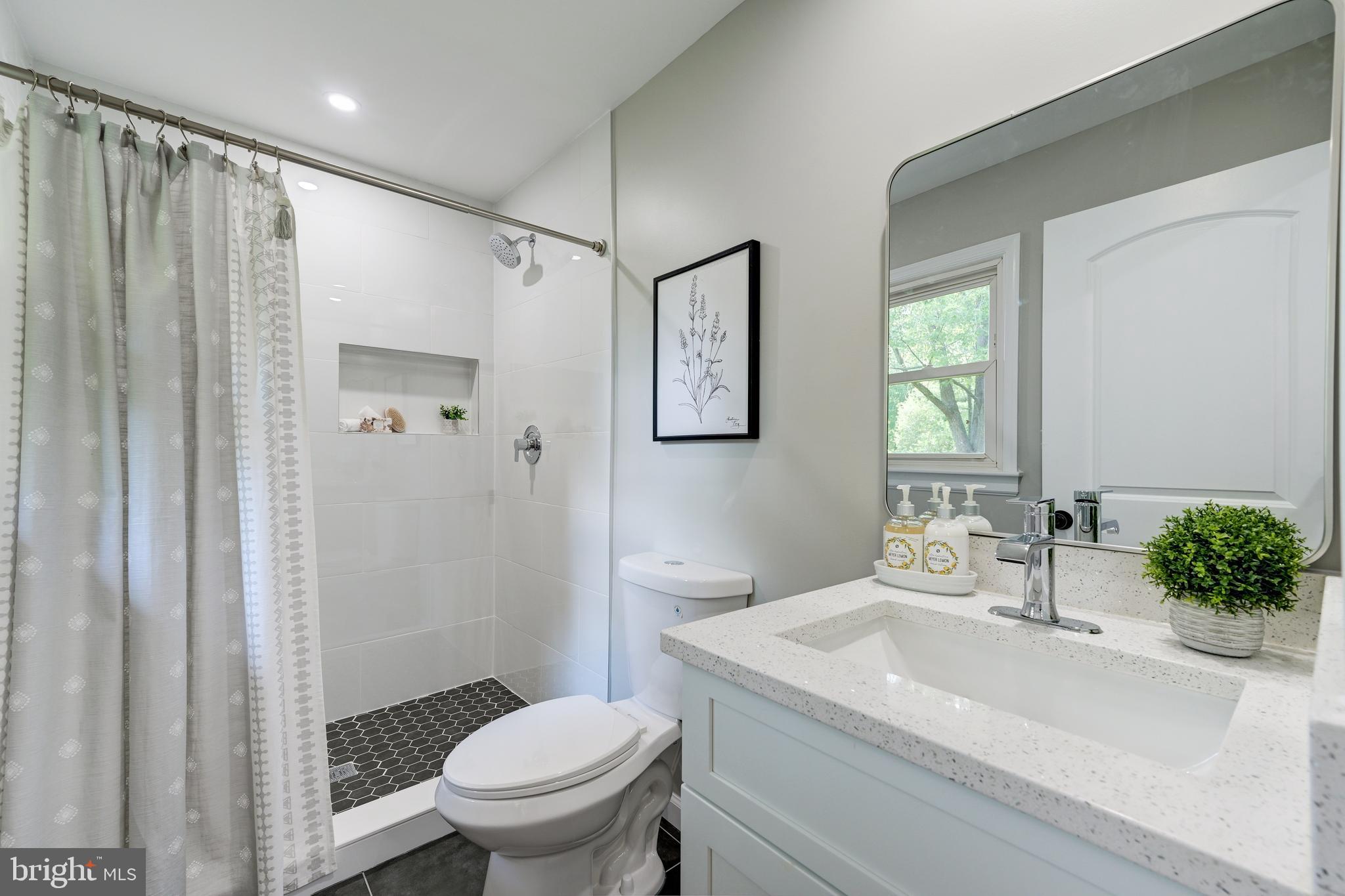 24913 Silver Crest Dr