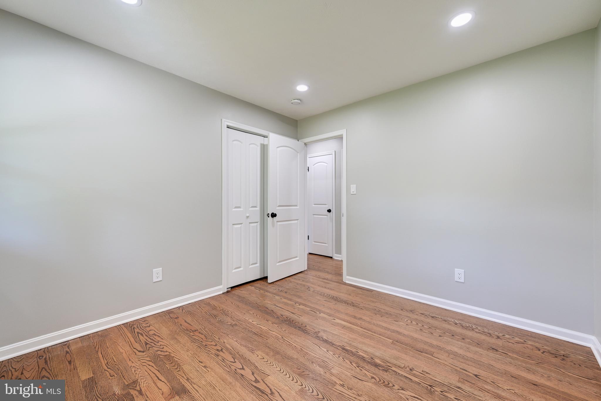 24913 Silver Crest Dr