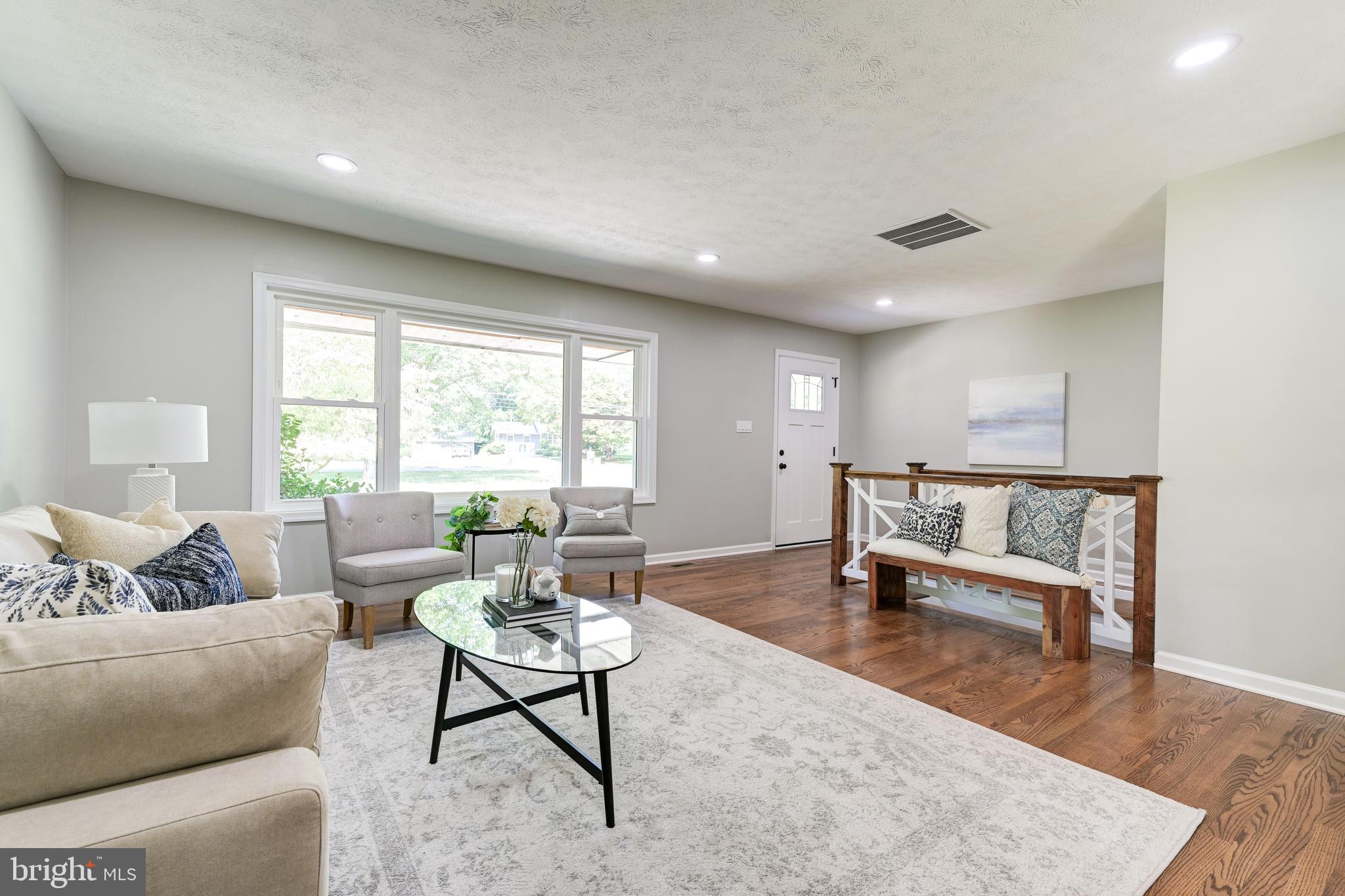 24913 Silver Crest Dr