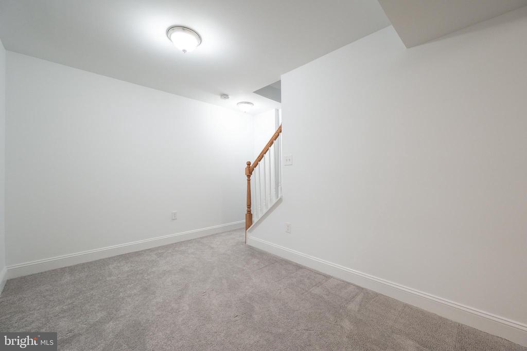 7756 Epsilon Dr
