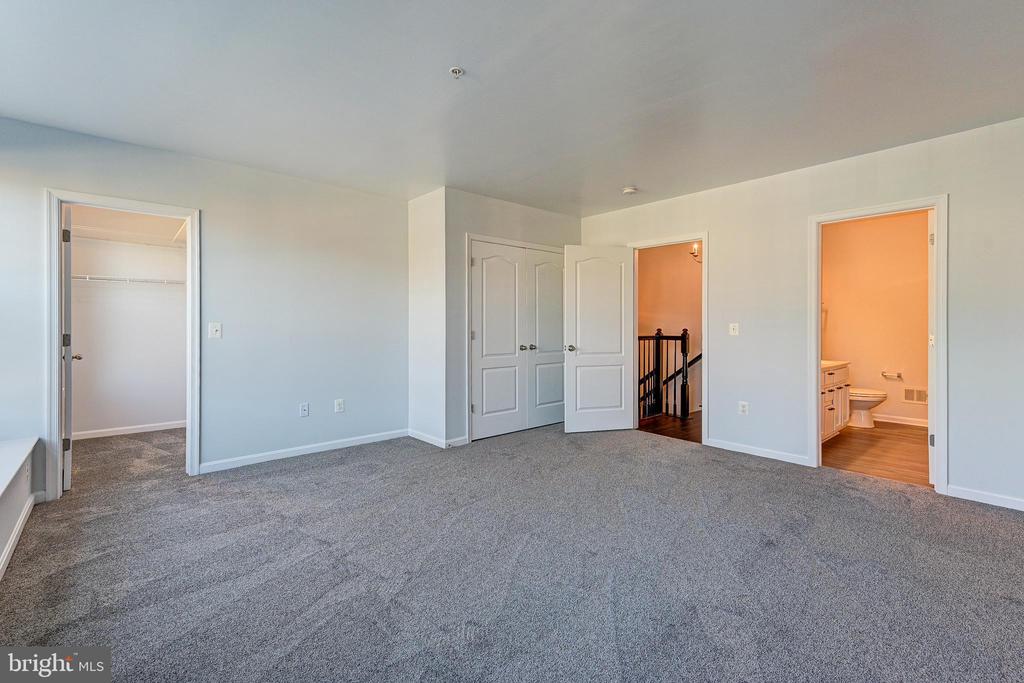 11948 LITTLE SENECA PKWY #2521