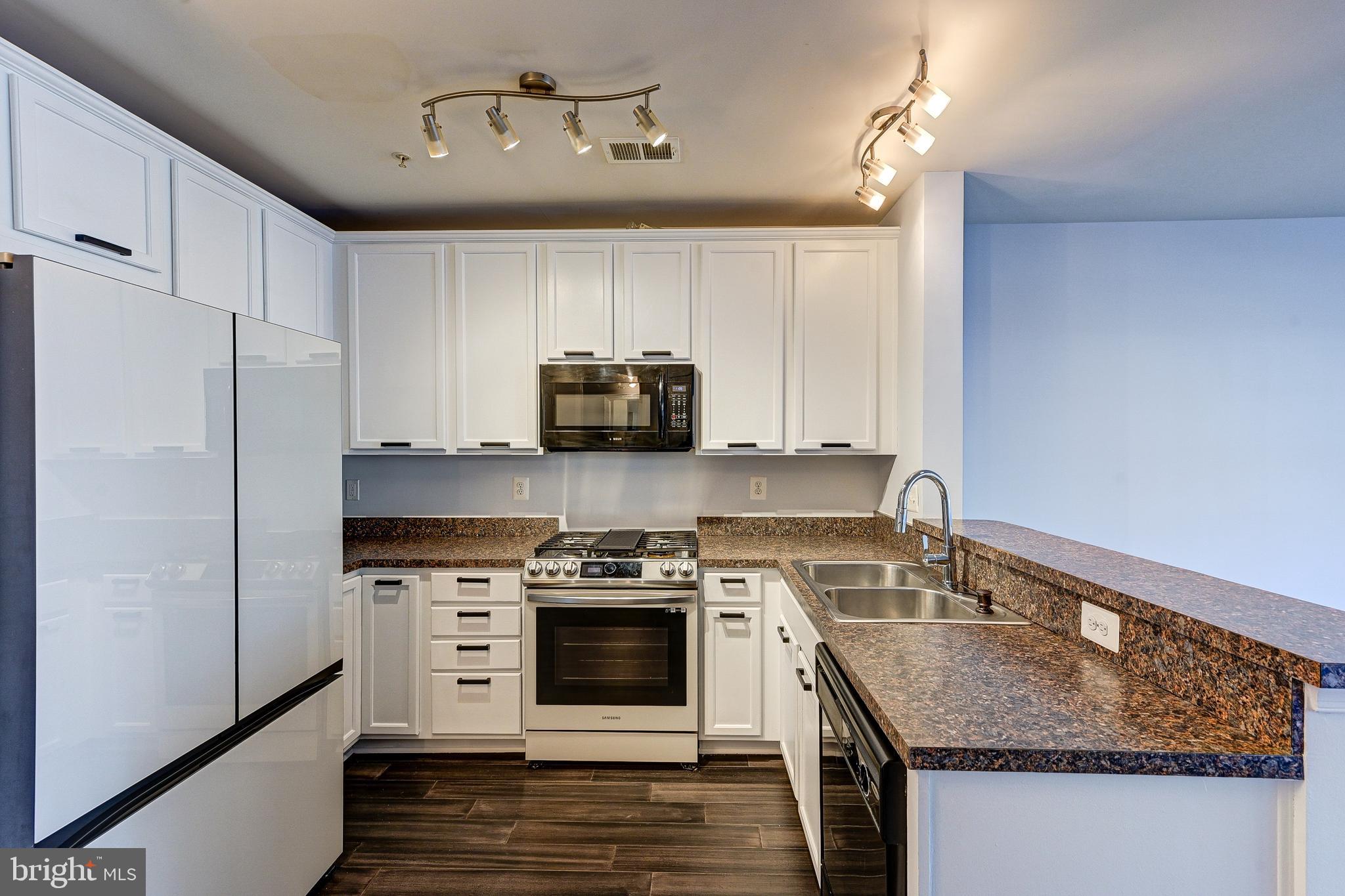 11948 LITTLE SENECA PKWY #2521