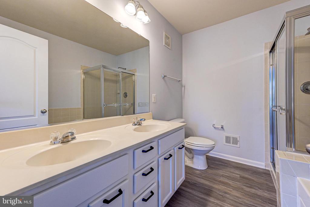 11948 LITTLE SENECA PKWY #2521