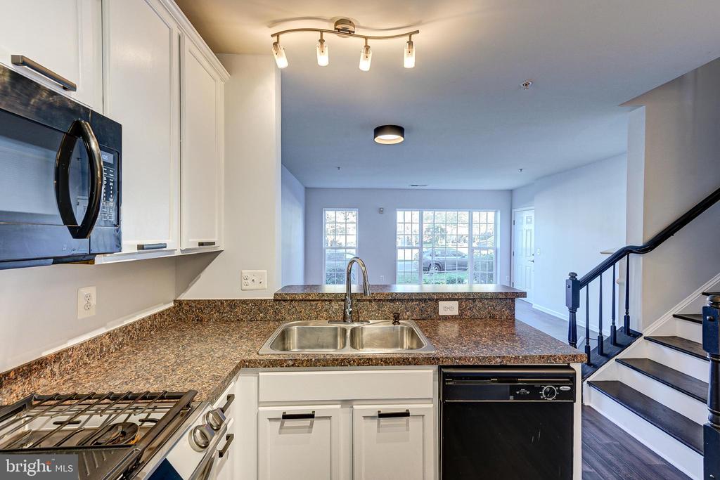 11948 LITTLE SENECA PKWY #2521