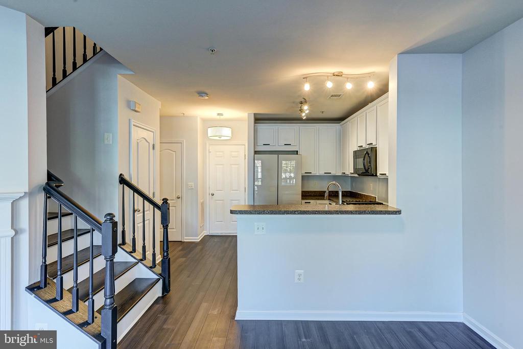 11948 LITTLE SENECA PKWY #2521