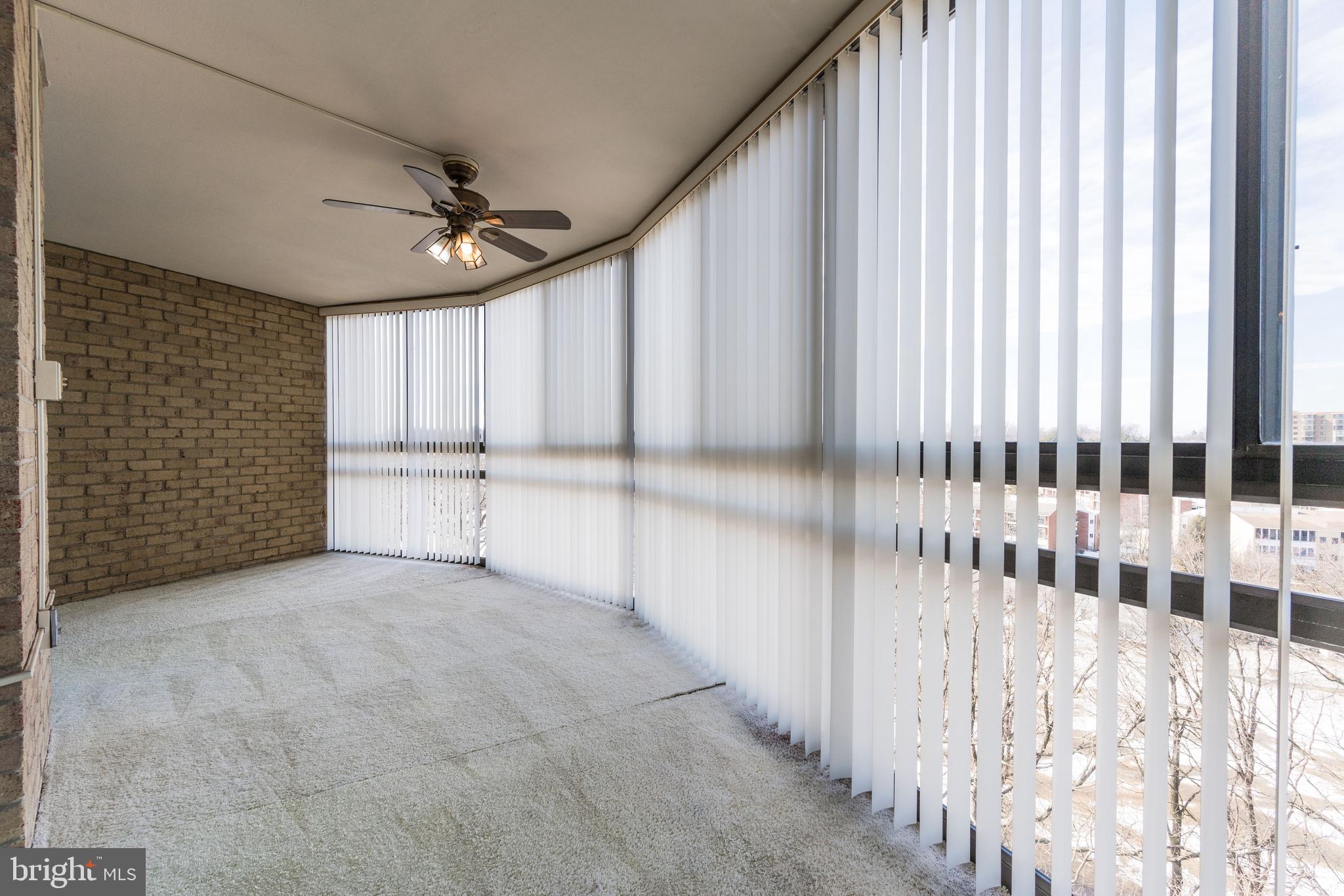 15101 Interlachen Dr #1-918