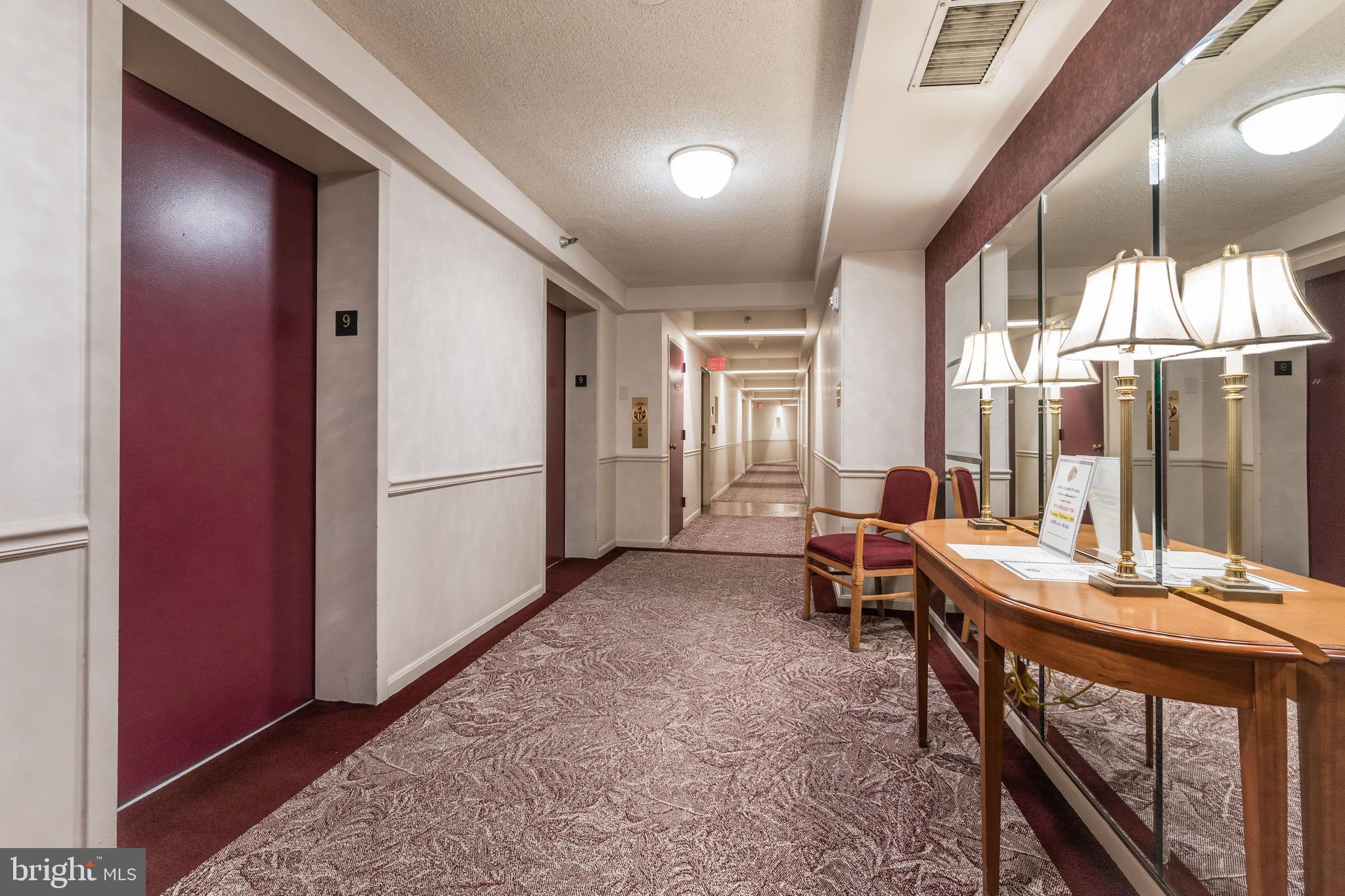 15101 Interlachen Dr #1-918