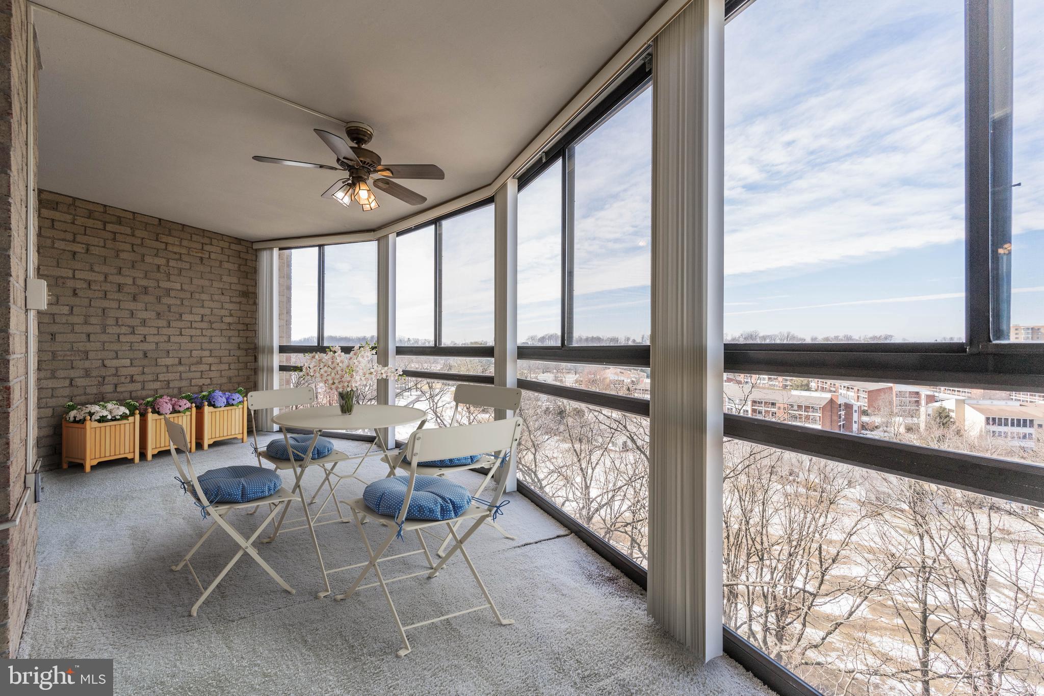 15101 Interlachen Dr #1-918