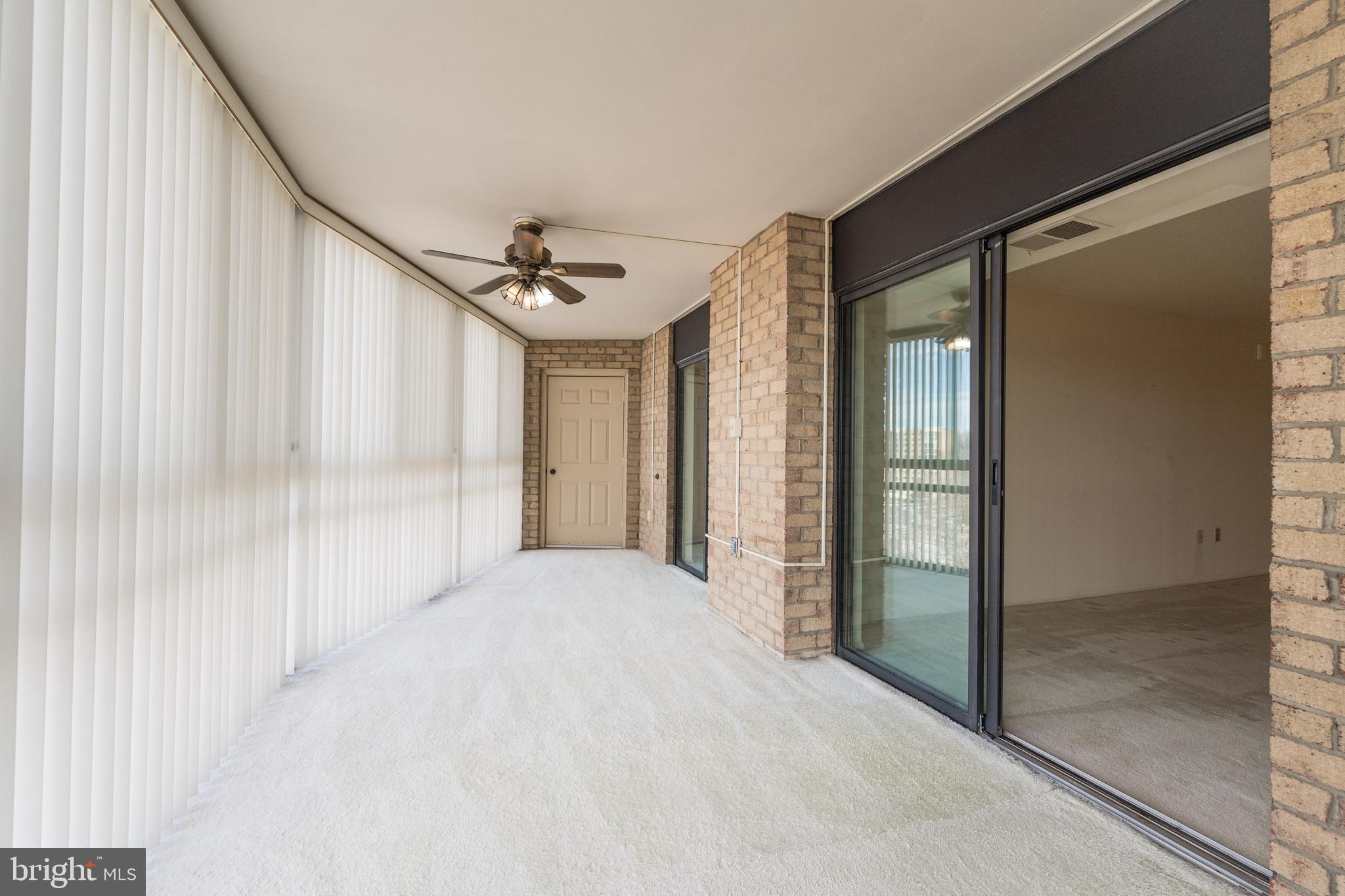 15101 Interlachen Dr #1-918