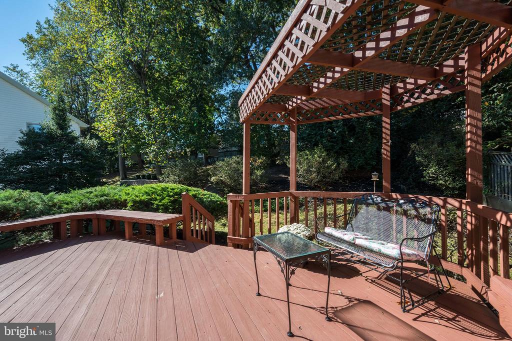 12 SOLITAIRE CT.