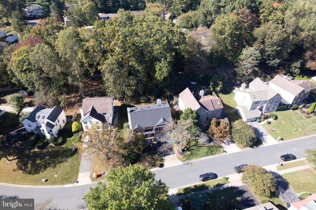 12 SOLITAIRE CT.