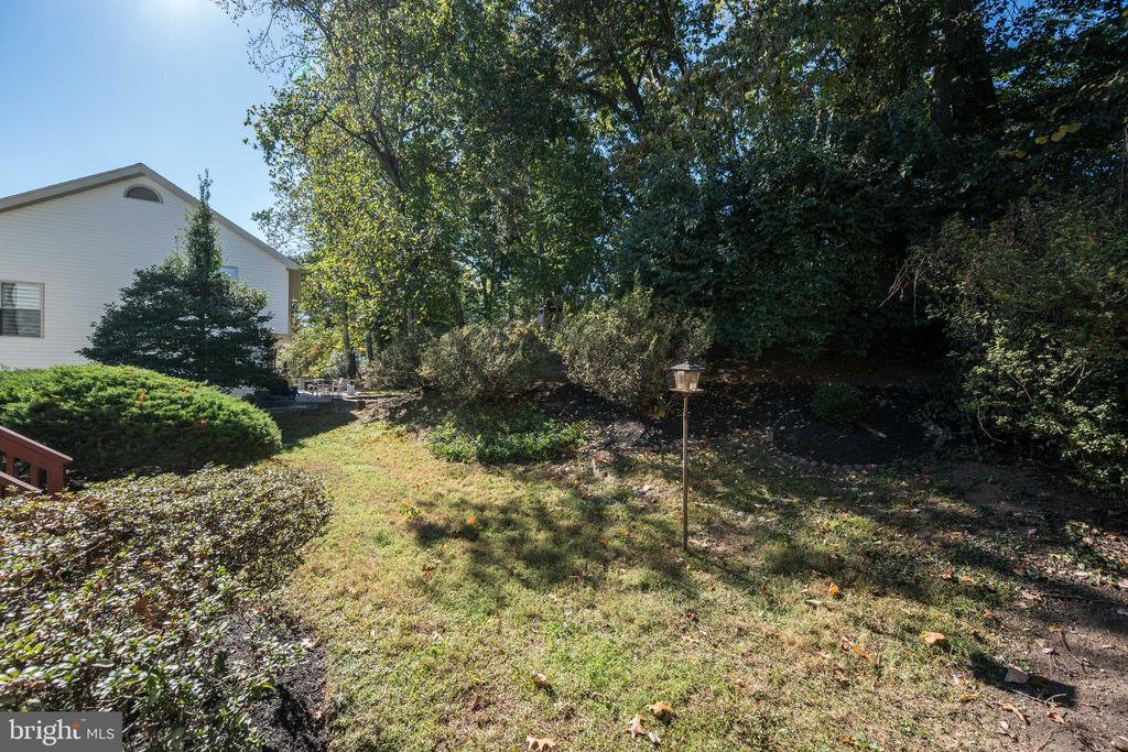 12 SOLITAIRE CT.