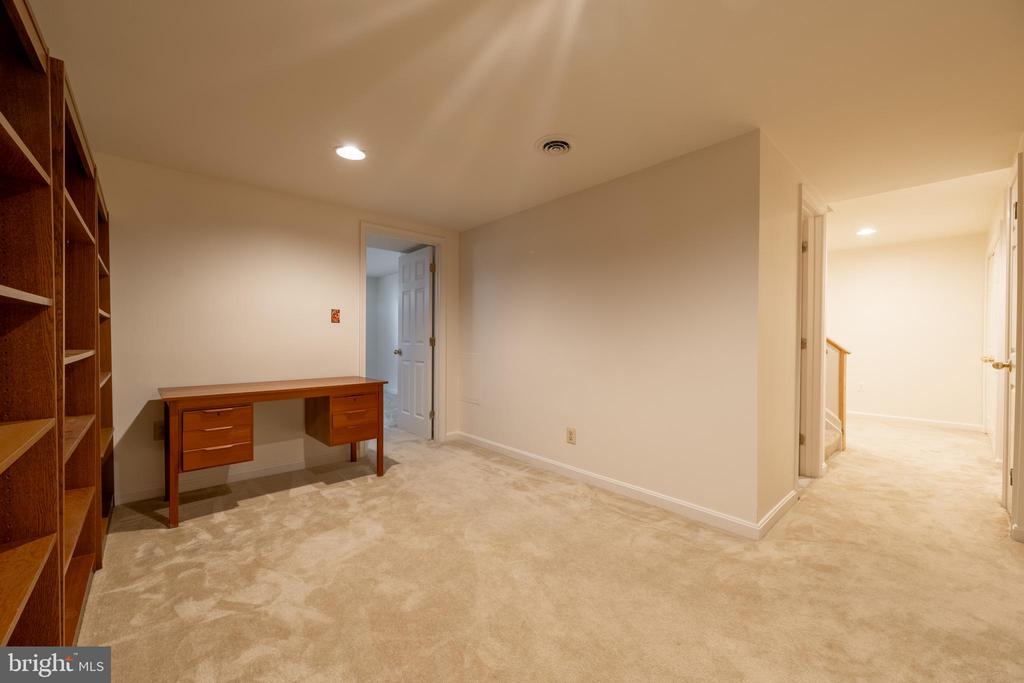 14305 PLATINUM DRIVE