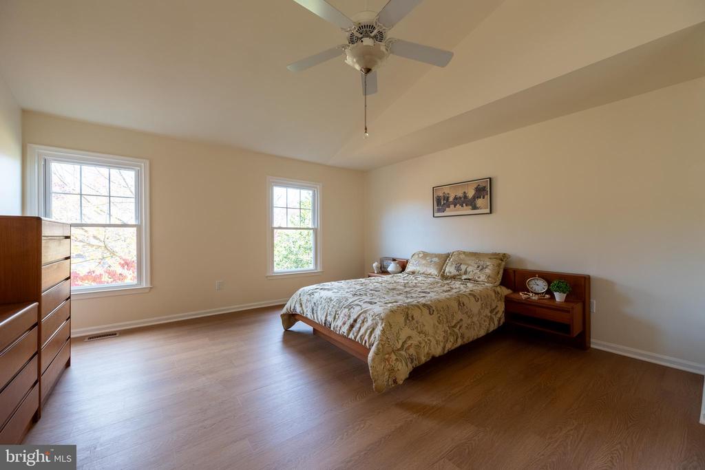 14305 PLATINUM DRIVE
