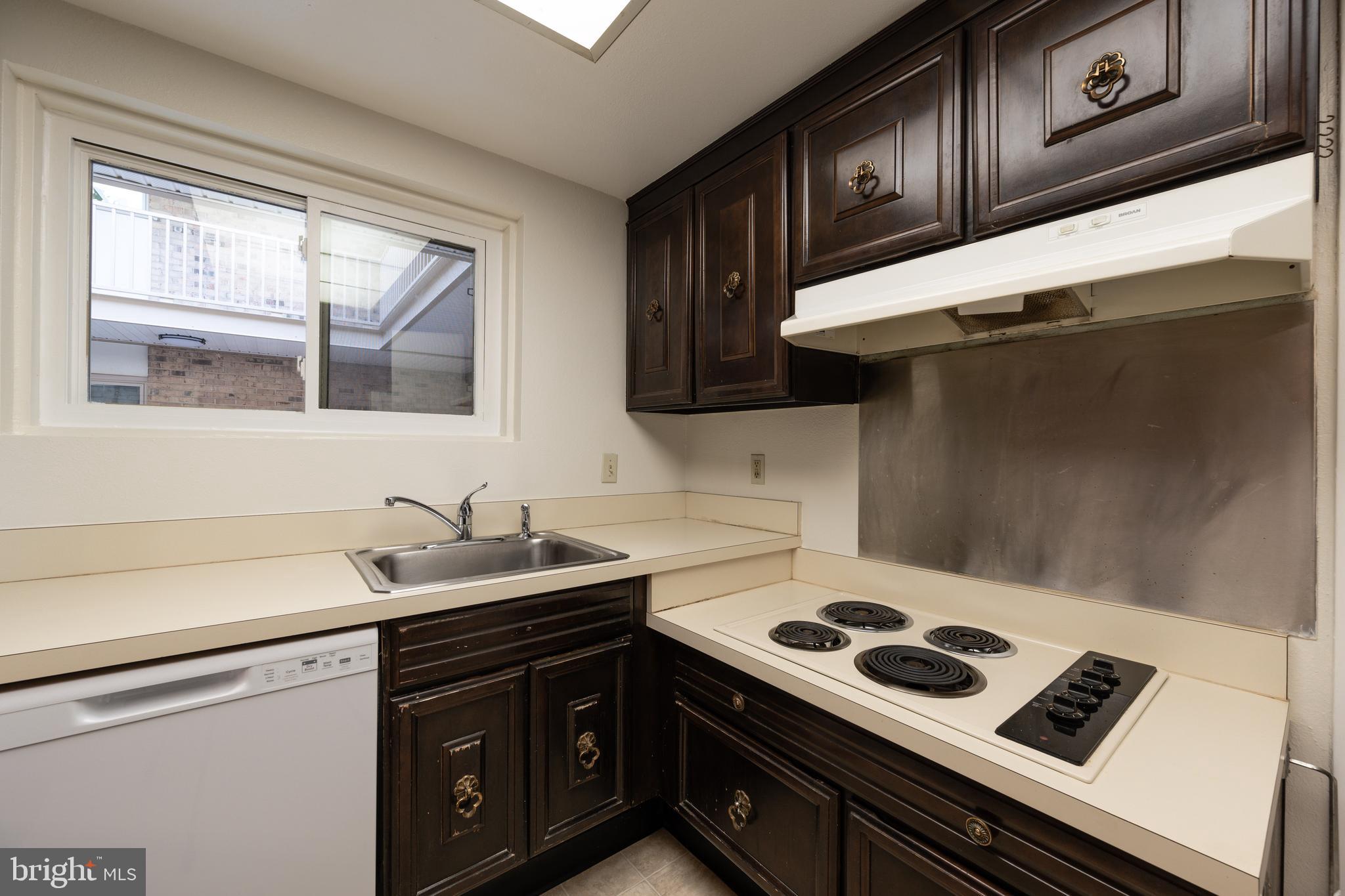 3350 GLENEAGLES DRIVE 70-1D