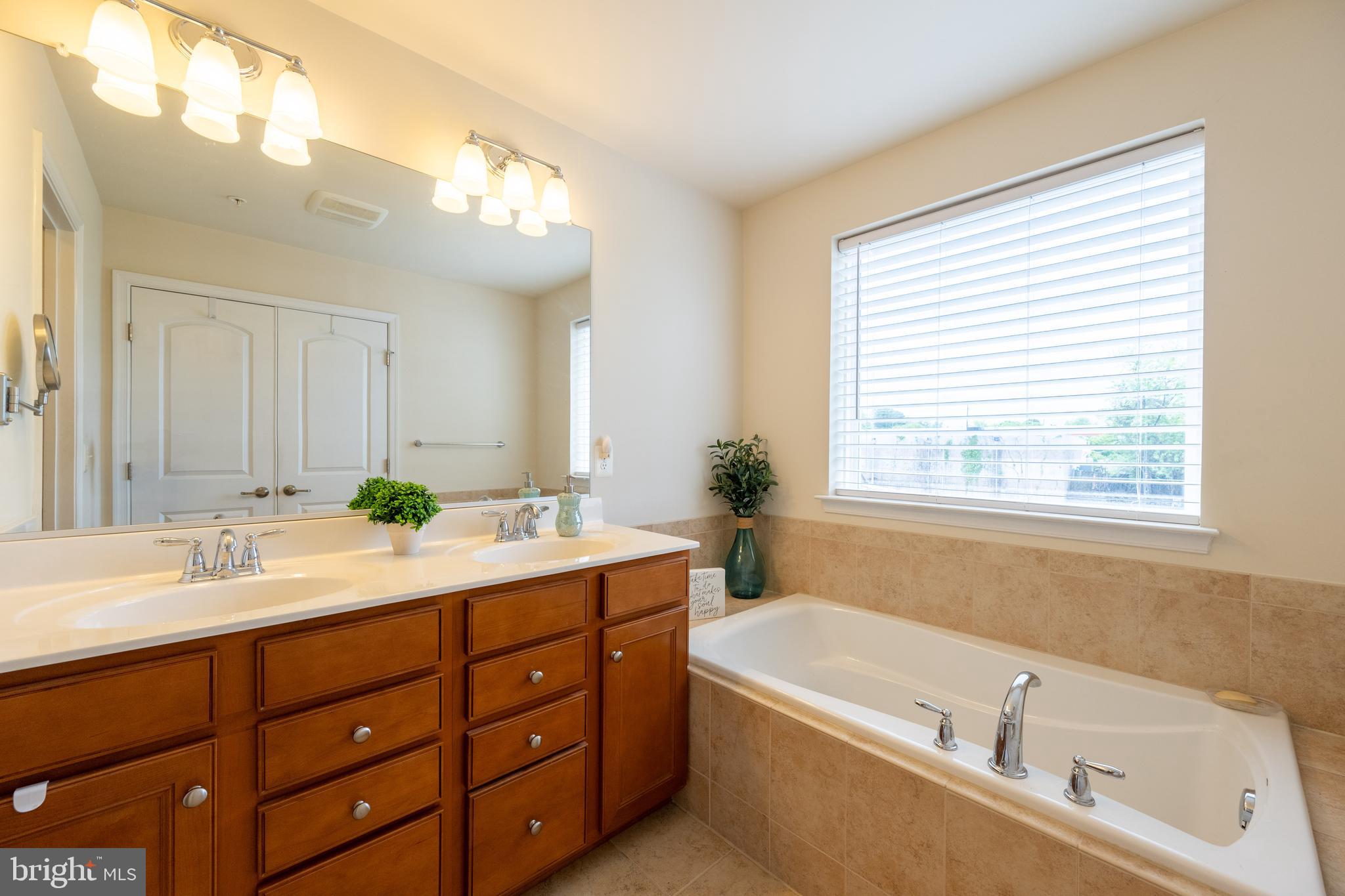 11814 BOLAND MANOR DRIVE