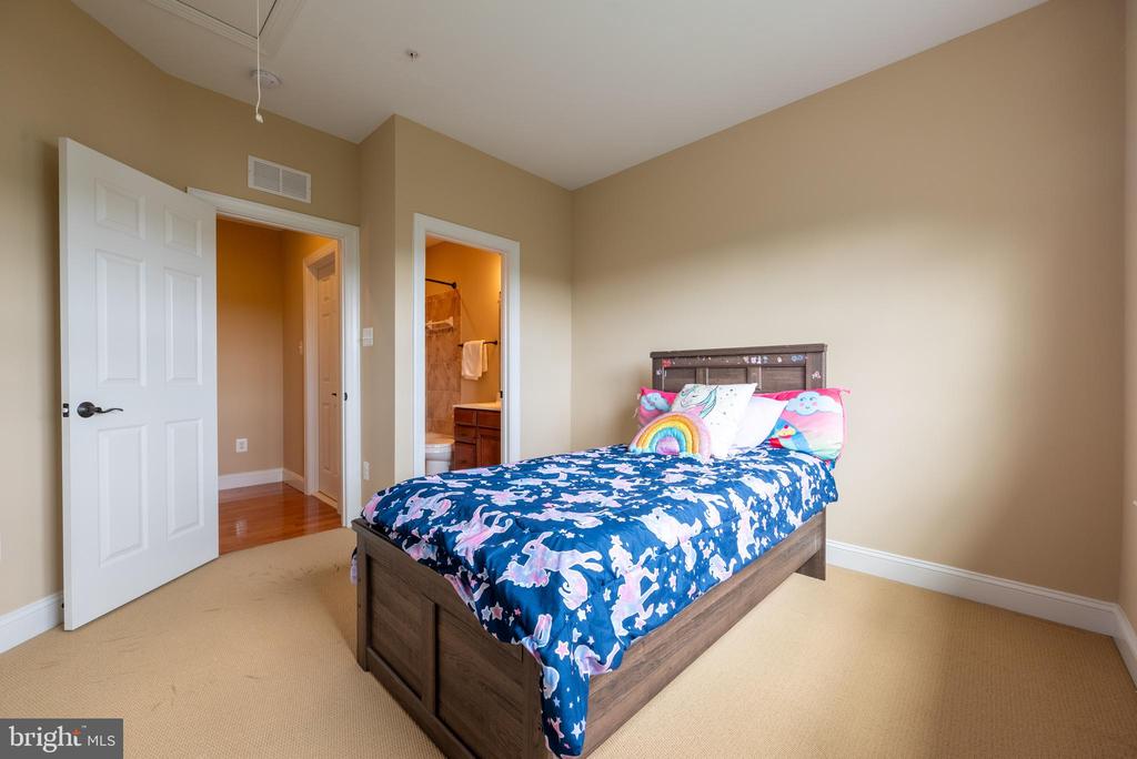 17929 BLISS DRIVE