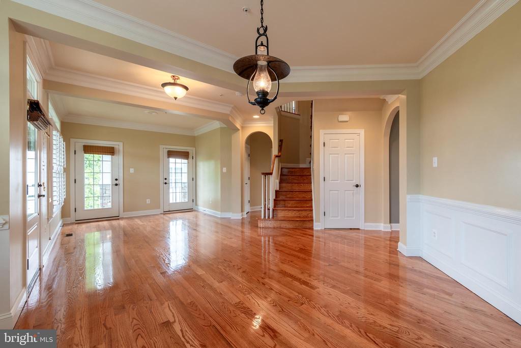 17929 BLISS DRIVE