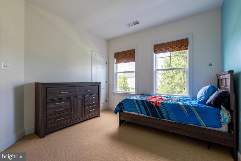 17929 BLISS DRIVE
