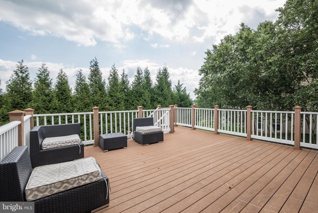 17929 BLISS DRIVE