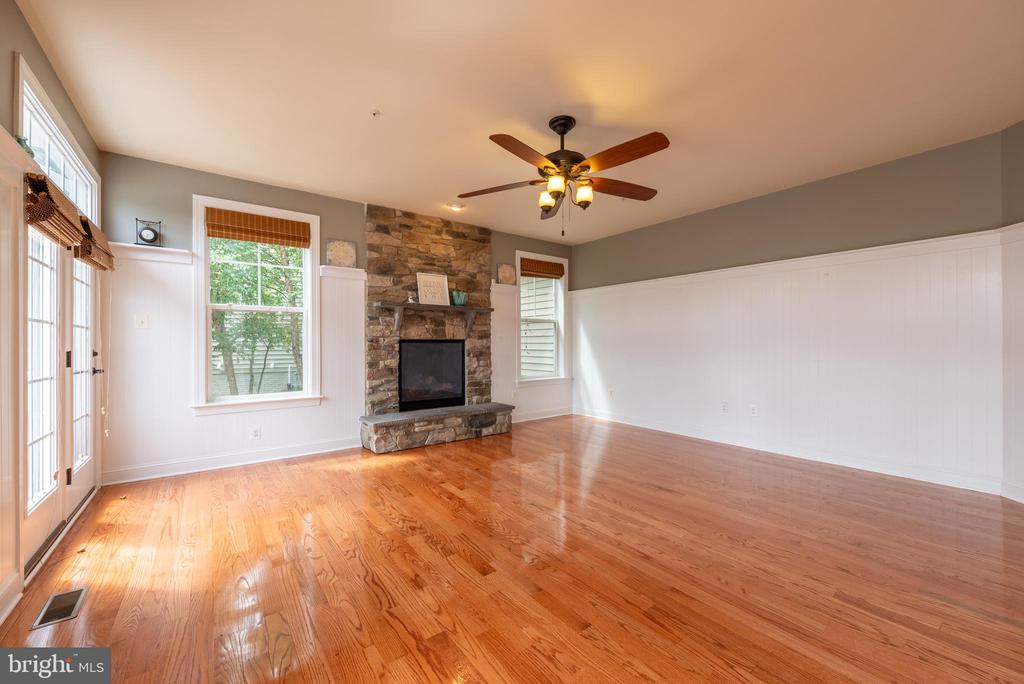 17929 BLISS DRIVE