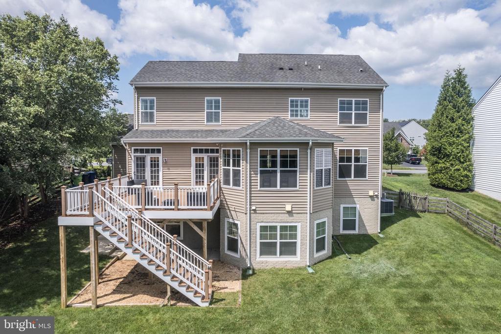 17929 BLISS DRIVE