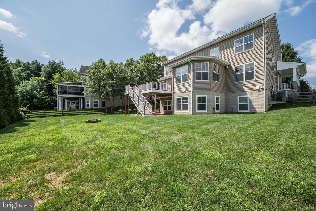 17929 BLISS DRIVE