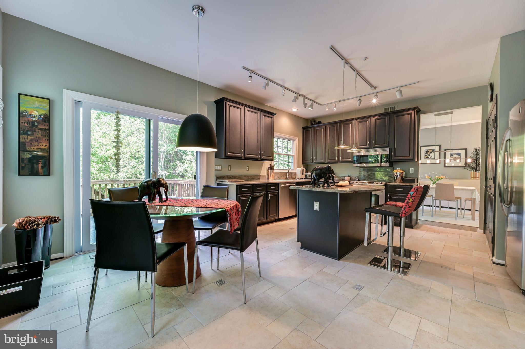 11609 Heartwood Dr